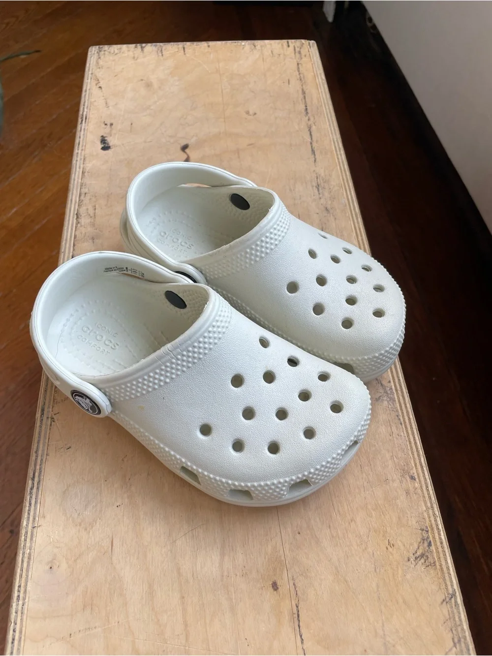 CROCS Kids White Classic Clog